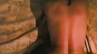 Бліда потворна брюнетка з пухким животом робить глибокий порно секс фільми мінет Бі-бі-сі
