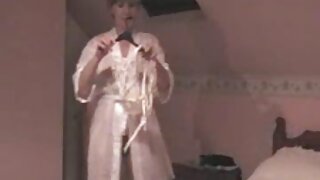 Потаскушка кращі порнофільми Джейд смикає пальцями свою волохату кицьку в японському порно відео